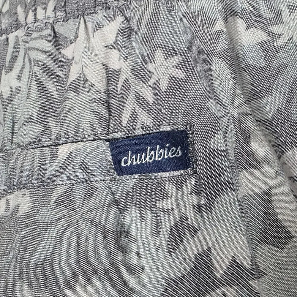 Chubbies Men’s Small Gray Tropical Floral Toucan Print Swim Trunks Board Shorts